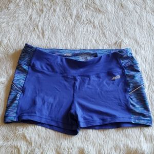 Avia Shorts
